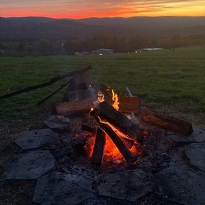 Meet your Posher, Ajah